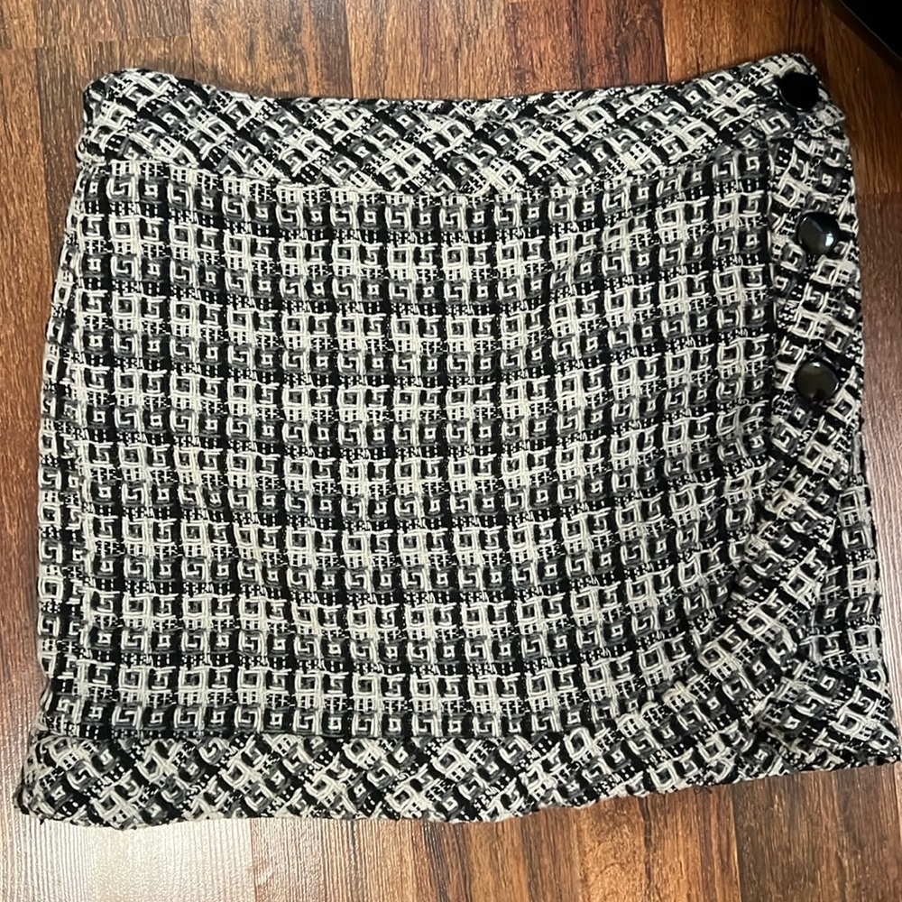 Plaid mini skirt
